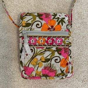 Vera Bradley crossbody purse